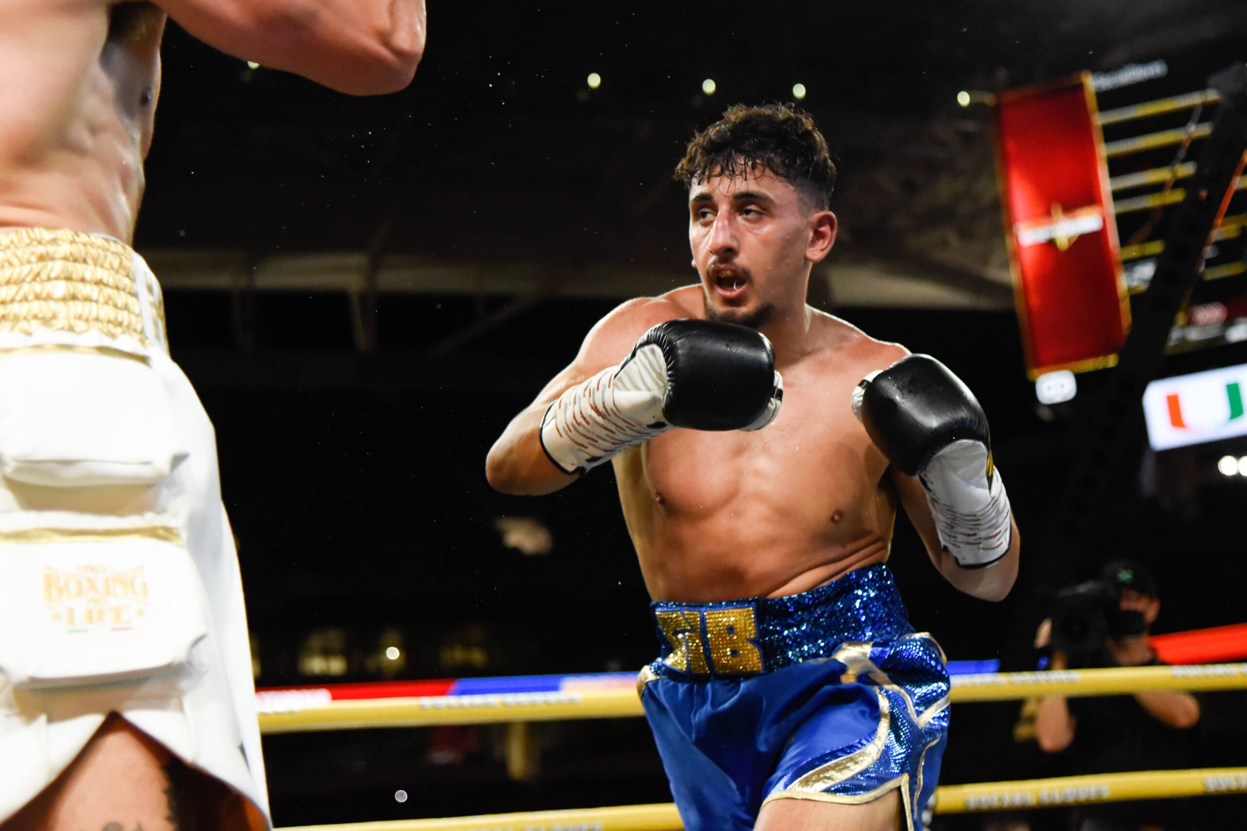 AnEsonGib of Kingpyn Boxing