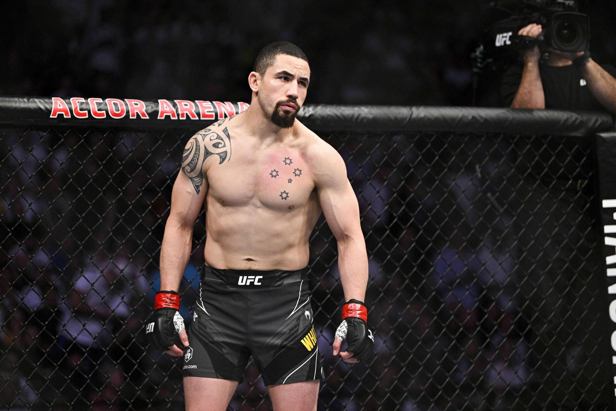 Robert Whittaker at UFC Paris in September 2022.