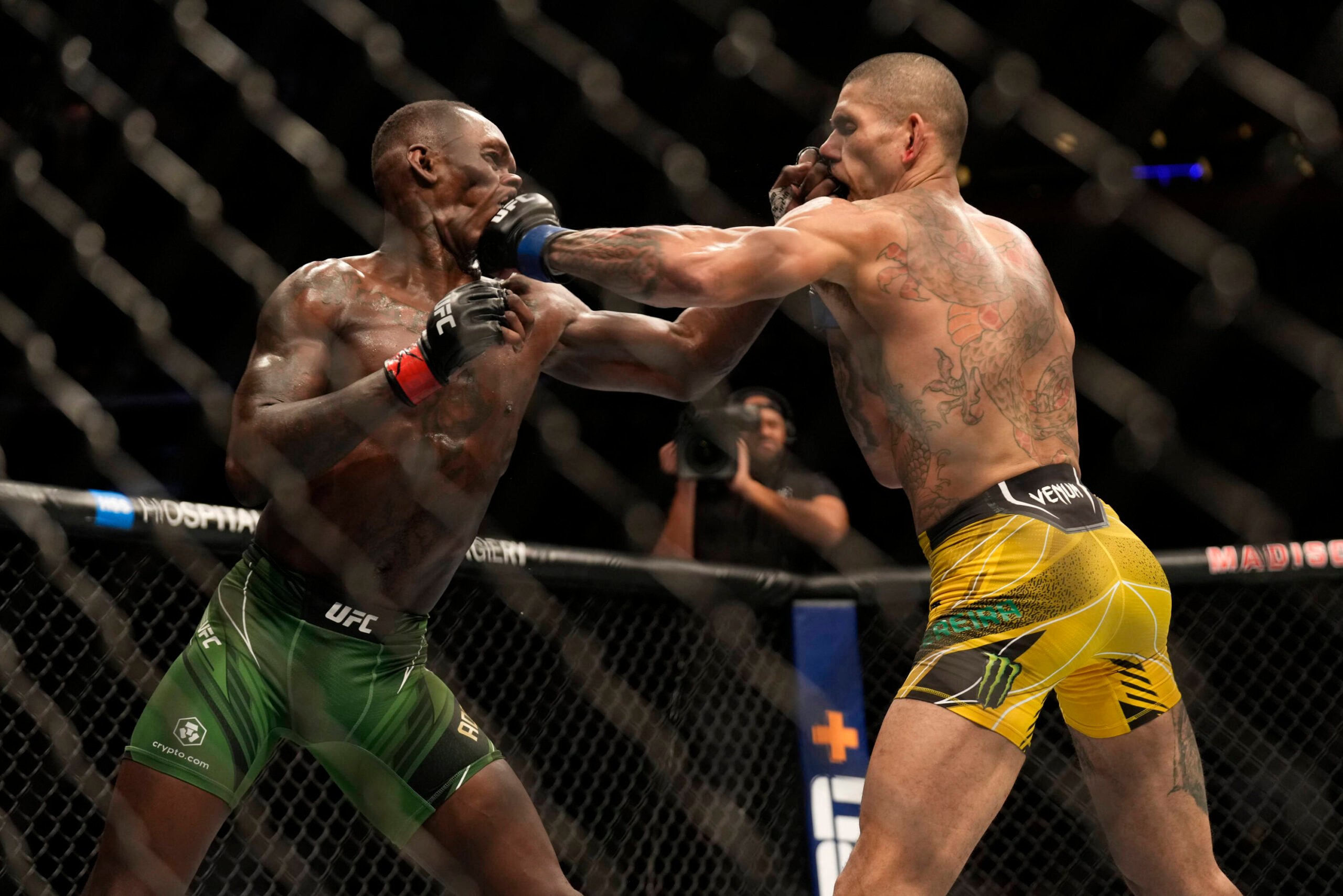 Alex Pereira vs. Israel Adesanya headlines UFC 287, we don't know what their UFC fighter pay is.