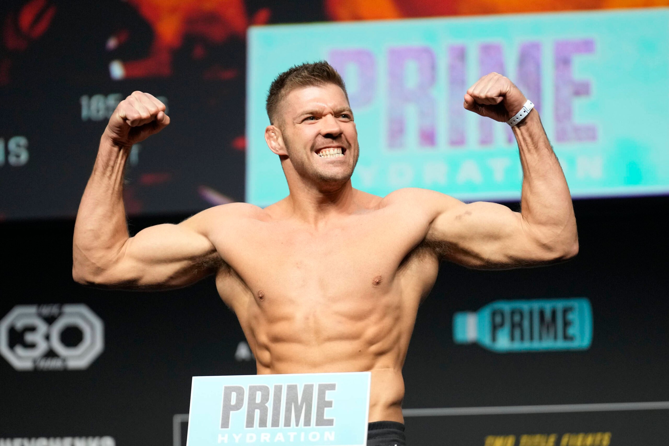 Dricus Du Plessis has definitely gotten under Israel Adesanya's skin.