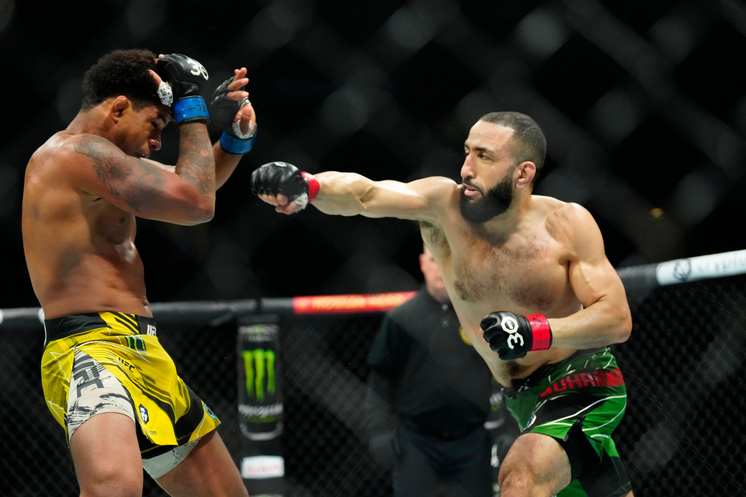 Belal Muhammad beat Gilbert Burns at UFC 288