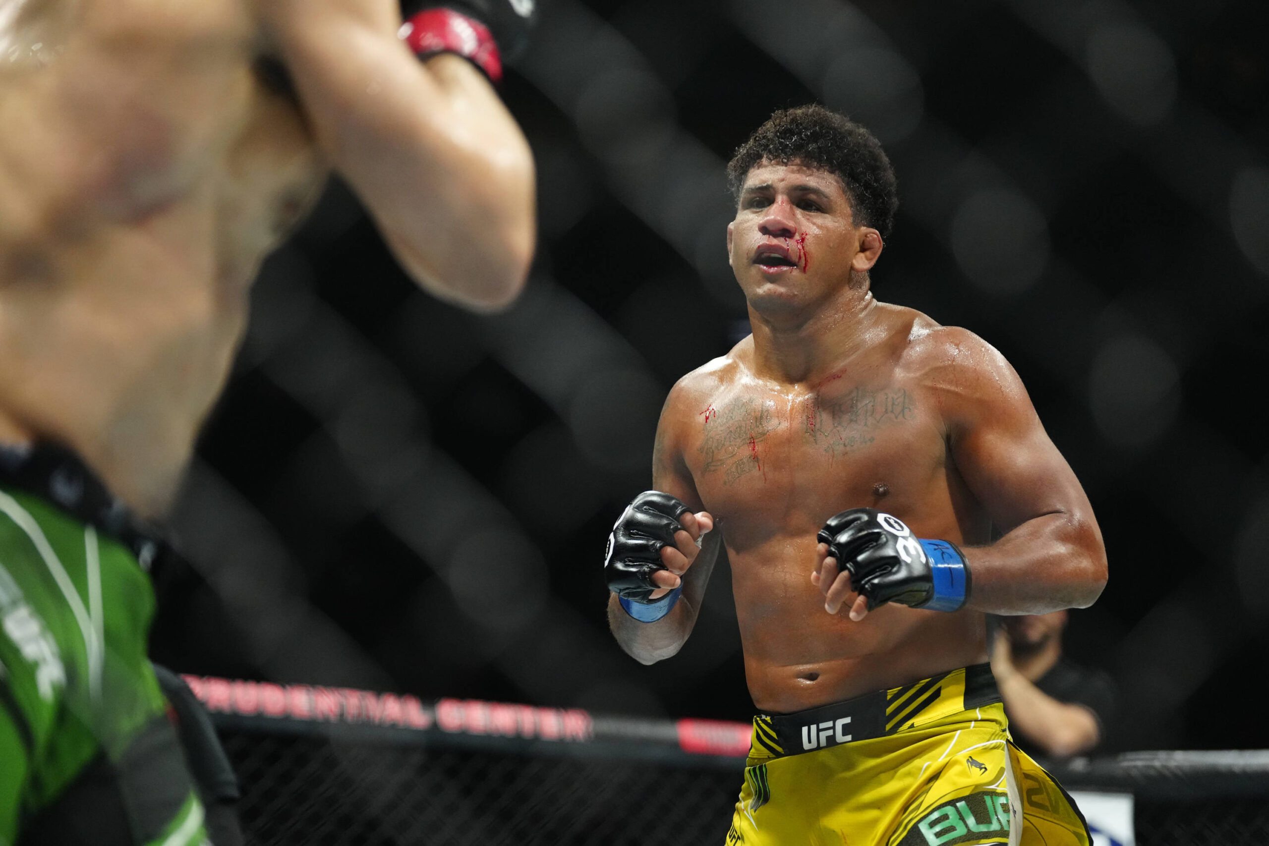 Gilbert Burns during his fight with Belal Muhammad at UFC 288.