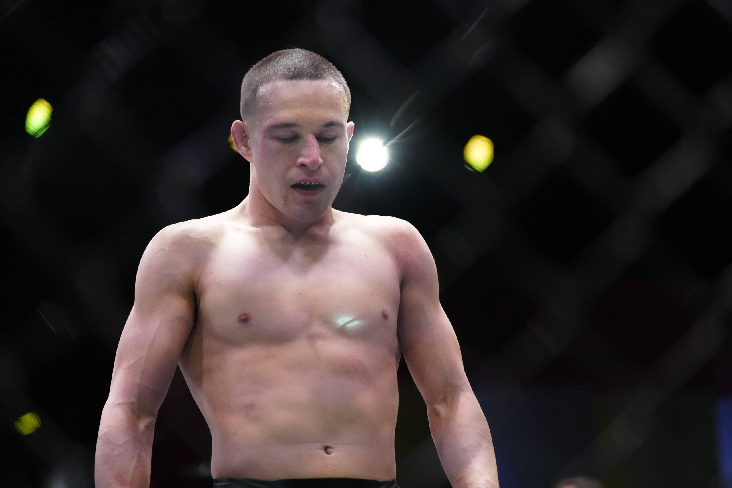 IMAGO/ZUMA WIRE: Kai Kara-France lost to Amir Albazi at UFC Vegas 74.