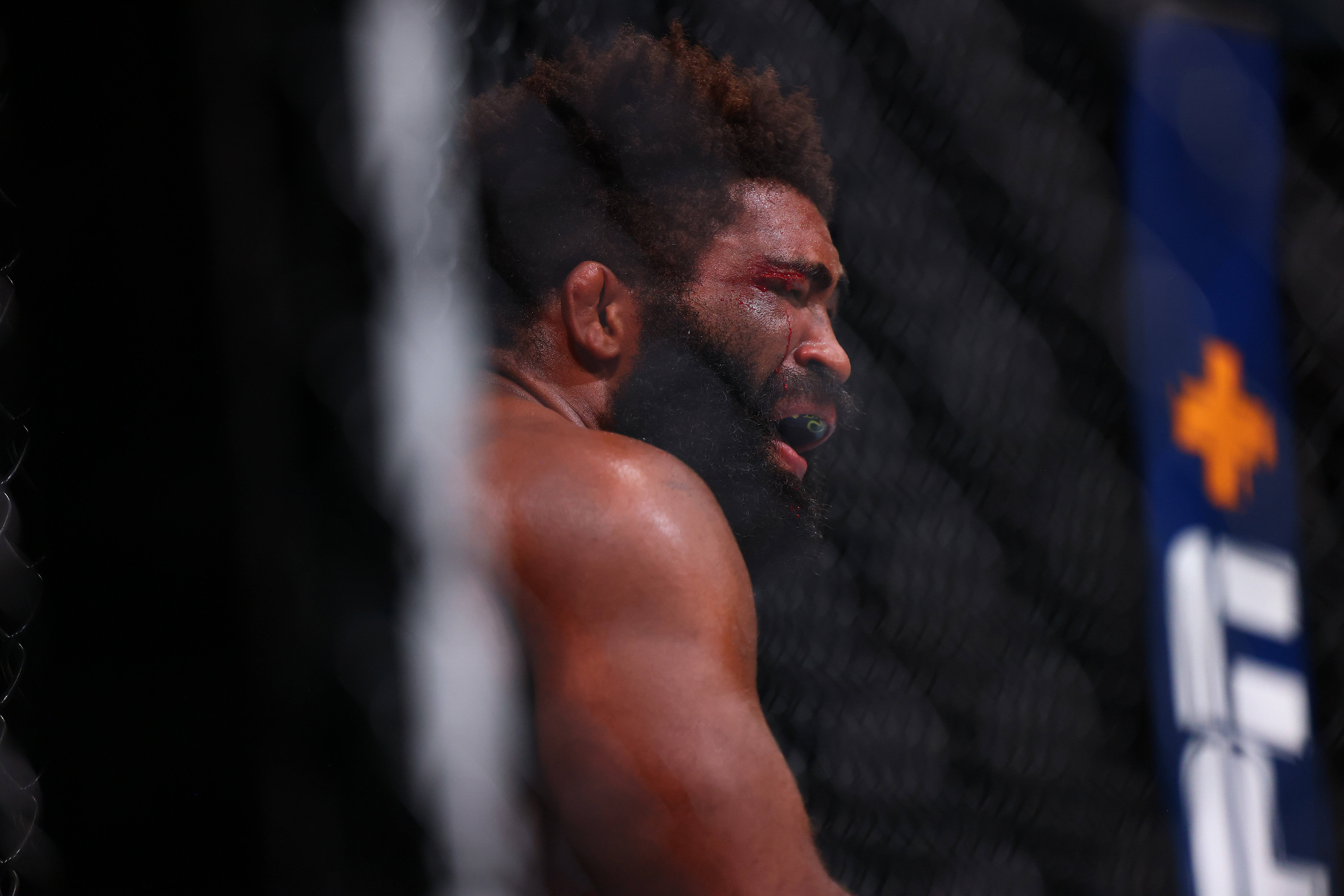 Chris Curtis at UFC 289.