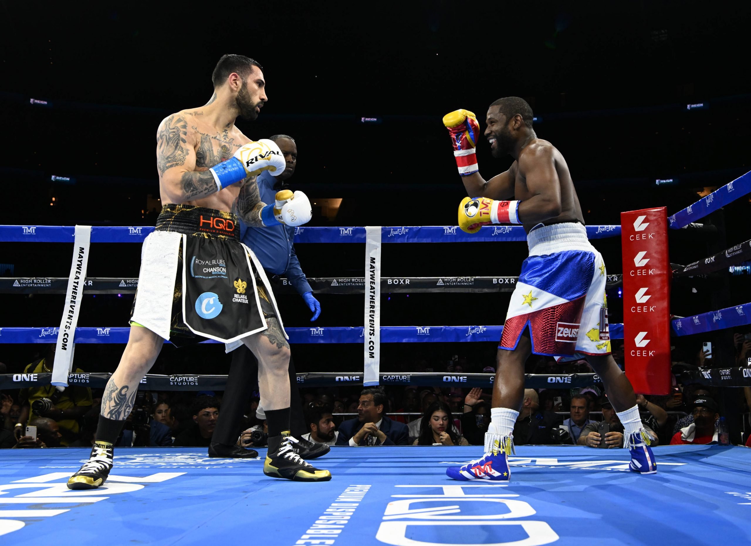 SUNRISE FL - JUNE 11: Floyd Mayweather Vs John Gotti III at The FLA Live Arena on June 11, 2023 in Sunrise, Florida. PUBLICATIONxNOTxINxUSA Copyrig...
