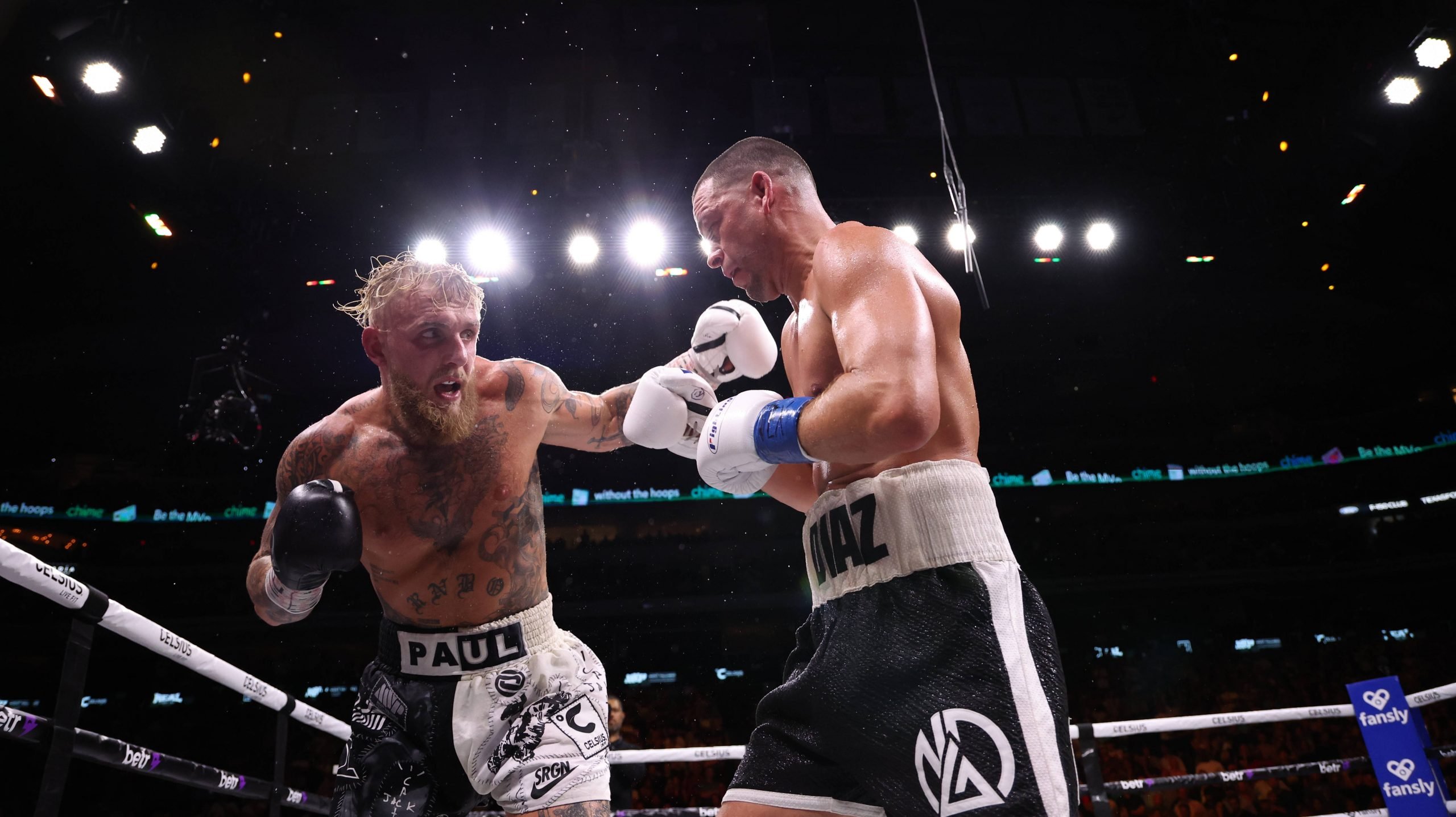 Boxing: Jake Paul vs Nate Diaz Aug 5, 2023; Dallas, Texas, USA; Jake Paul (left) fights against Nate Diaz in a boxing match at American Airlines Ce...