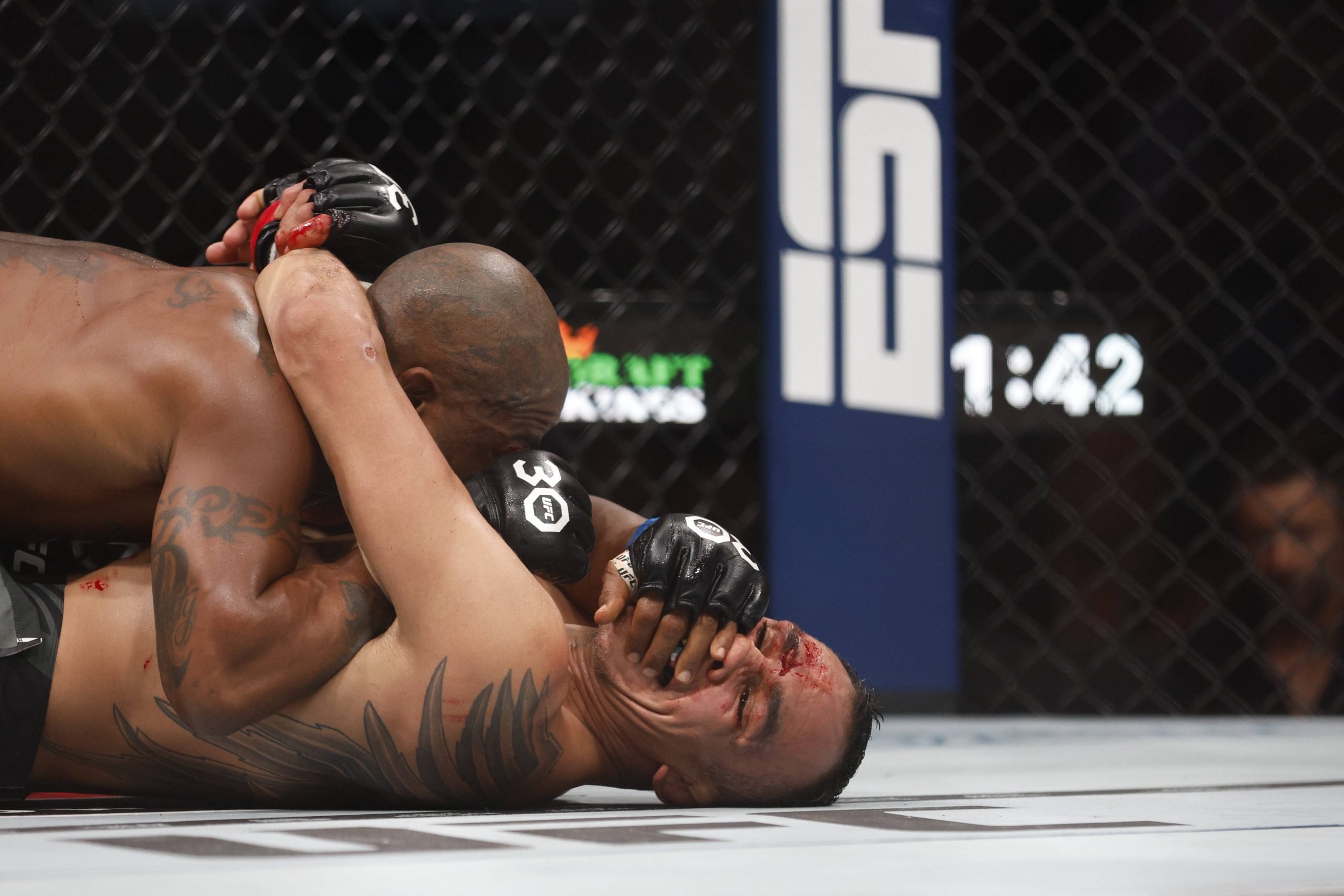 Tony Ferguson against Bobby Green at UFC 291. Daniel Cormier