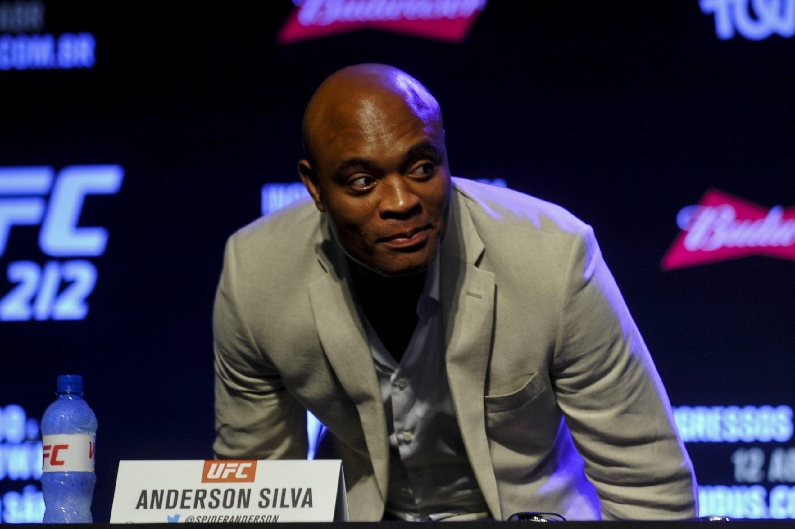 IMAGO/Fotoarena: UFC legend Anderson Silva retired from MMA in 2020.