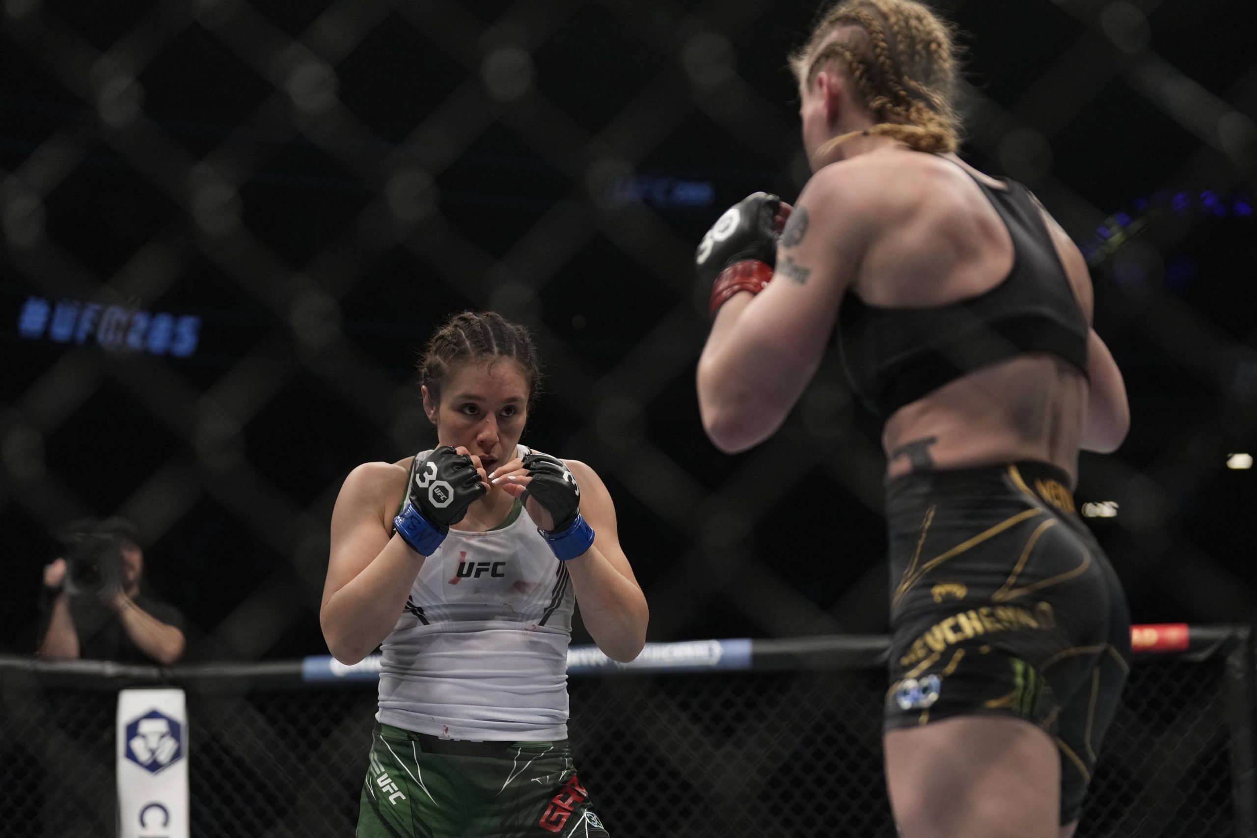 Alexa Grasso vs. Valentina Shevchenko headlines Saturday's Noche UFC fight night card