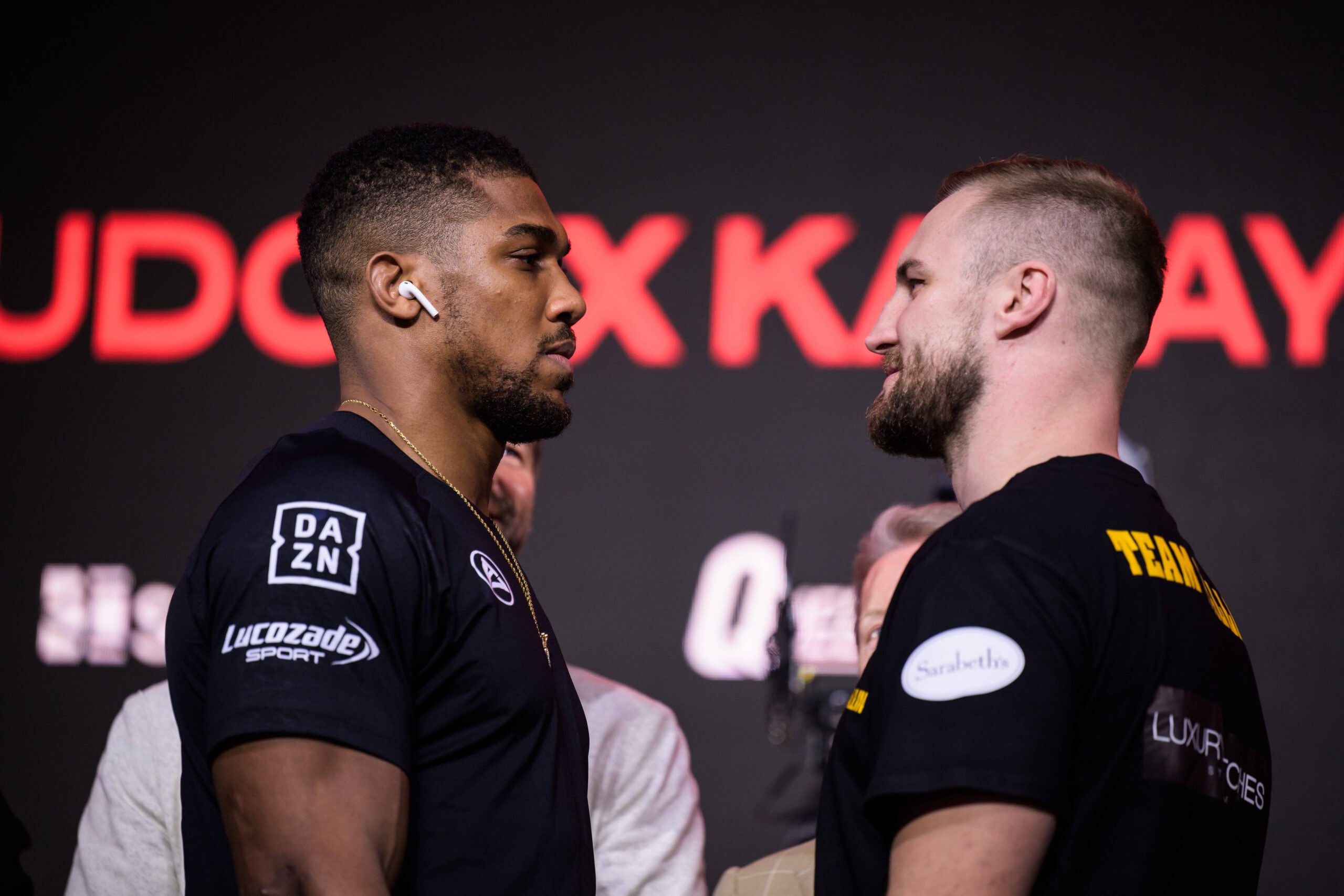 231221 Anthony Joshua of England and Otto Wallin of Sweden face off during a press conference, PK, Pressekonferenz ahead of the boxing event Day of...
