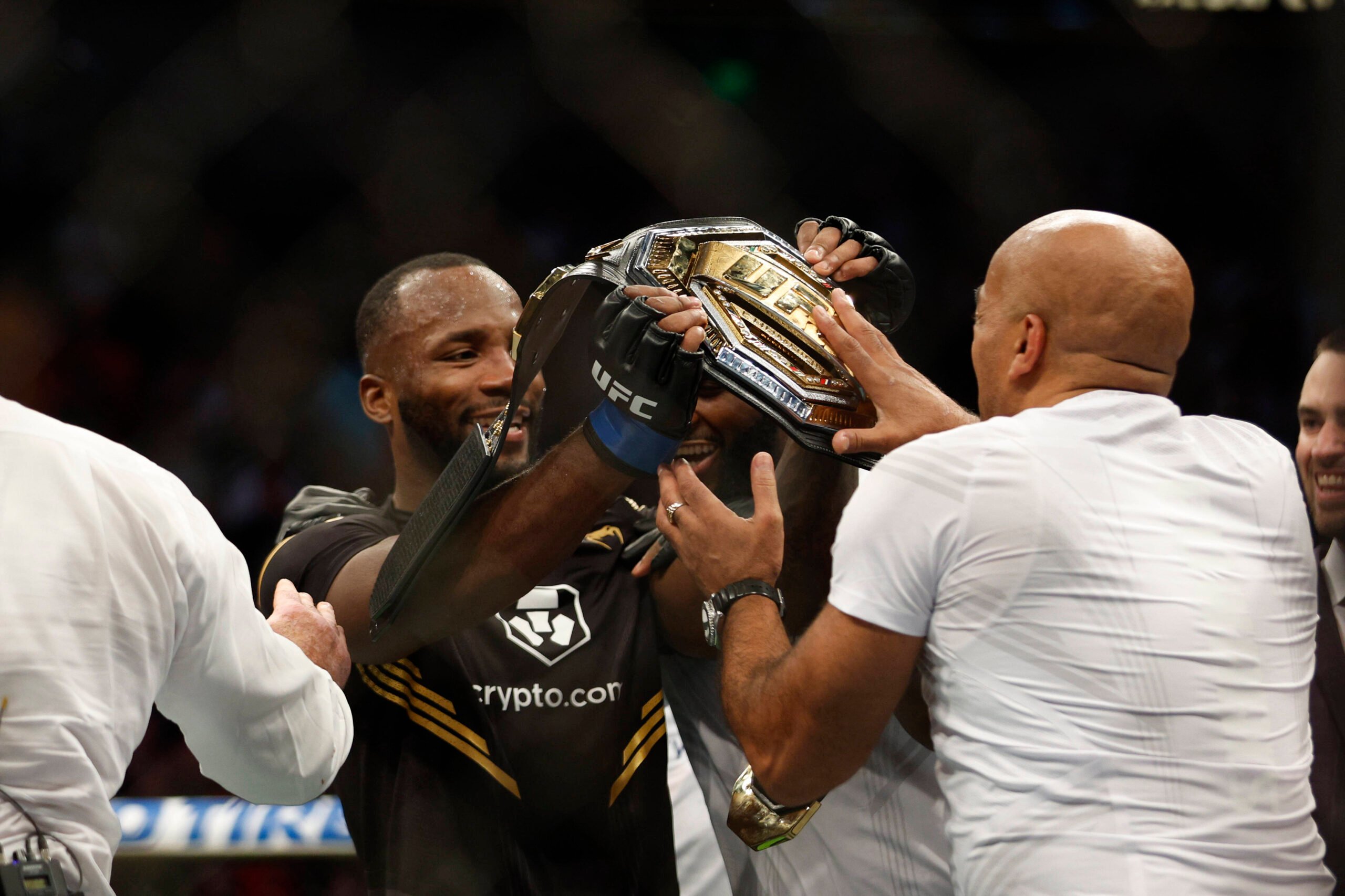 Leon Edwards successfully defended his title at UFC 296. MMA: UFC 278- Usman vs Edwards, Aug 20, 2022; Salt Lake City, Utah, USA; Leon Edwards (blu...