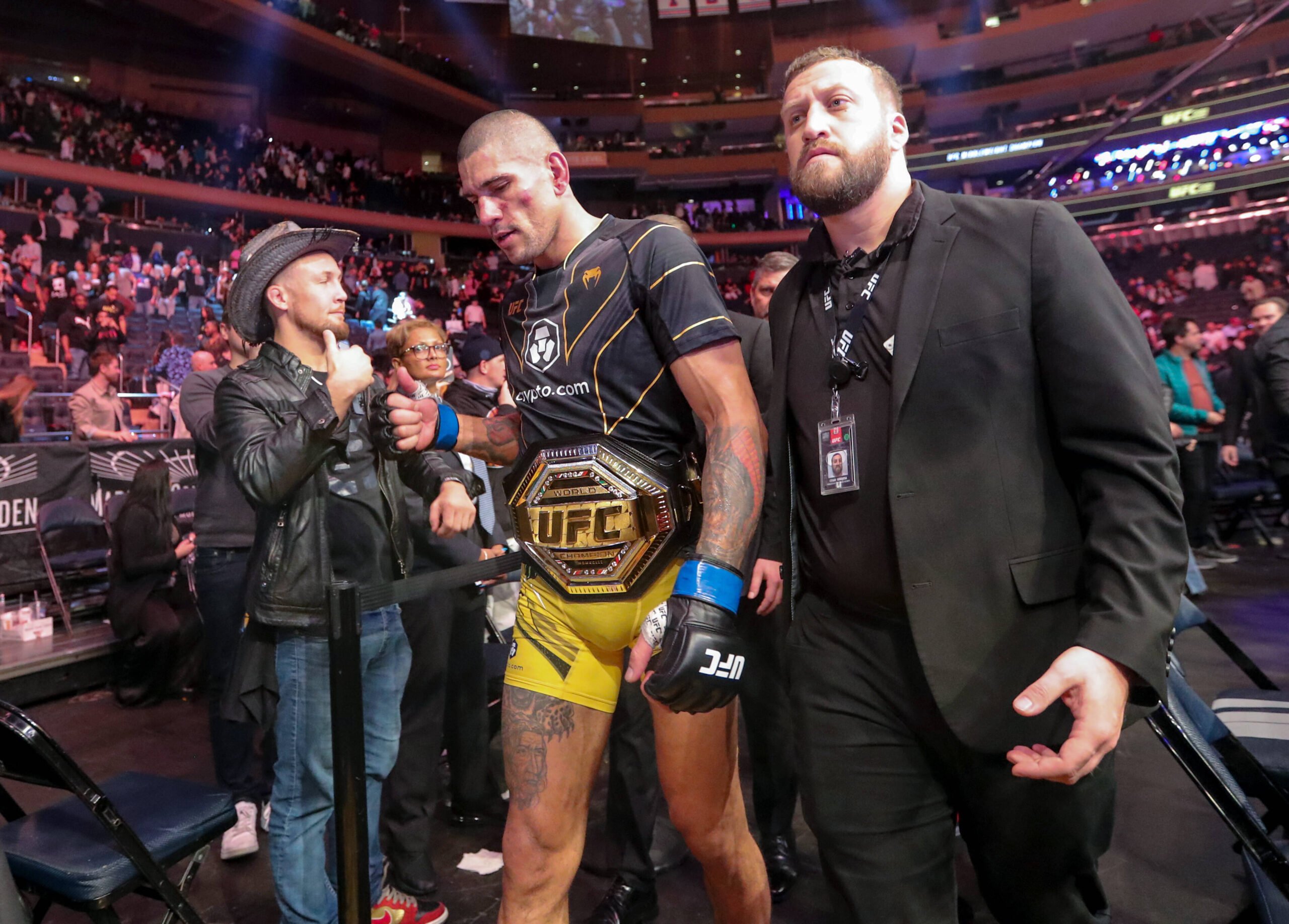Alex Pereira defeats Israel Adesanya during UFC 281 at Madison Square Garden. New York