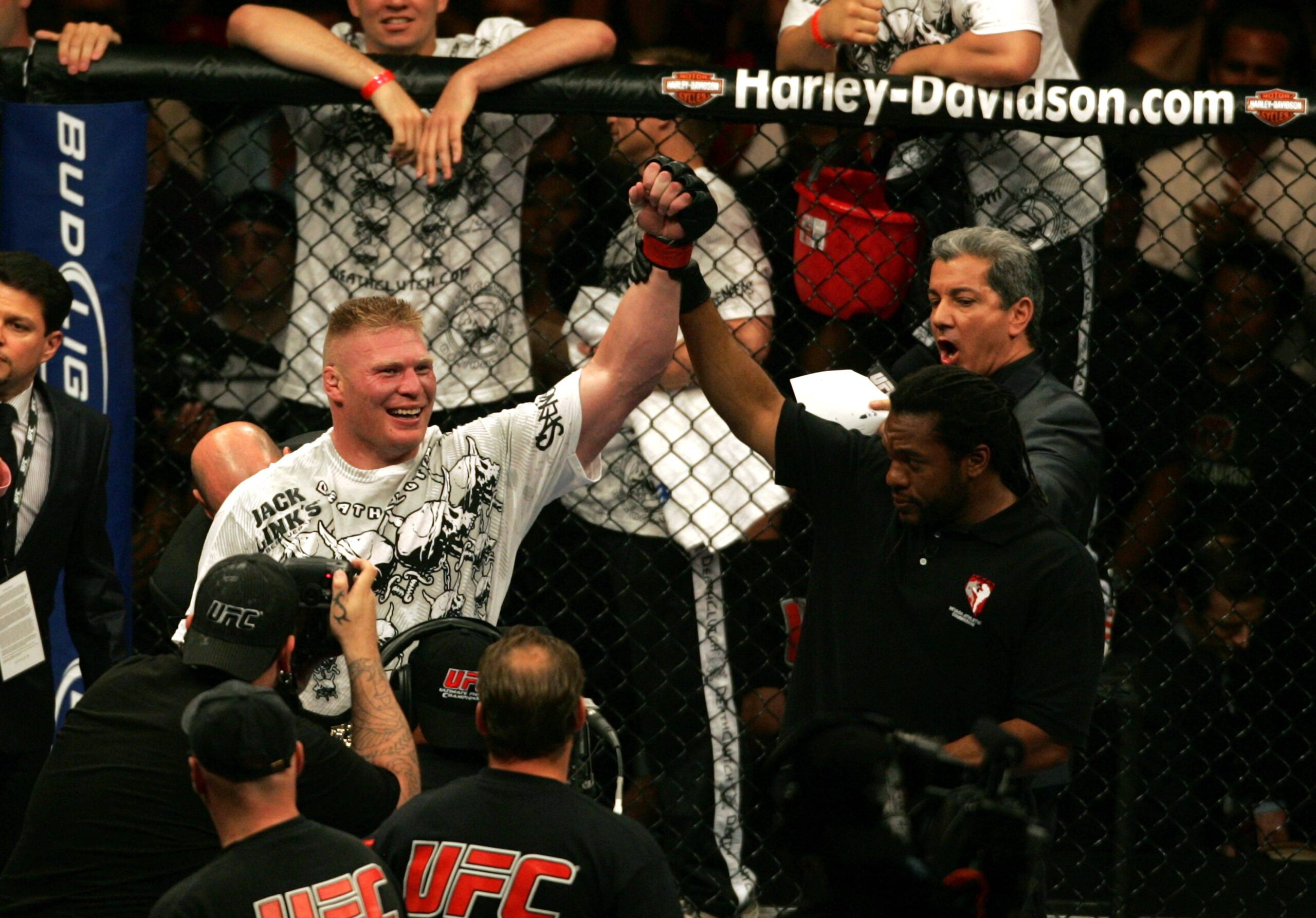 11 July 2009: UFC Heavyweight fighter Brock Lesnar has his hand raised by the referee after the UFC 100 main-event between Brock Lesnar and Frank M...