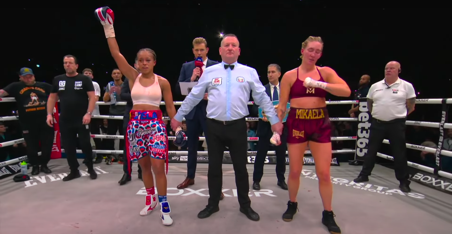 Screenshot of the end of Natasha Jonas vs. Mikaela Mayer on Saturday.