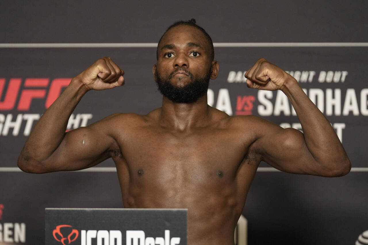 March 24, 2023, SAN ANTONIO, TX, United States: SAN ANTONIO, TX - March 24: Manel Kape steps on the scale for the official weigh-ins at Westin San ...