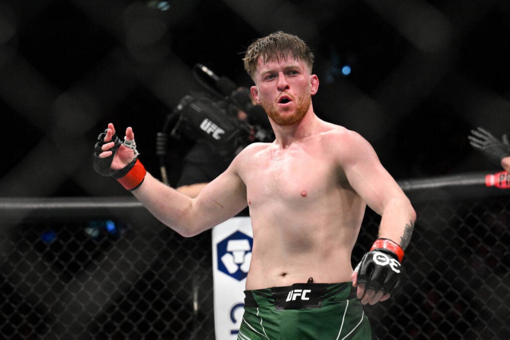 MMA: UFC 286 - Shore vs Amirkhani Mar 18, 2023; London, UNITED KINGDOM; Jack Shore (red gloves) reacts after defeating Makwan Amirkhani (not pictured) during UFC 286 at O2 Arena. London O2 Arena UNITED KINGDOM, EDITORIAL USE ONLY PUBLICATIONxINxGERxSUIxAUTxONLY 20230318_kab_bk4_162