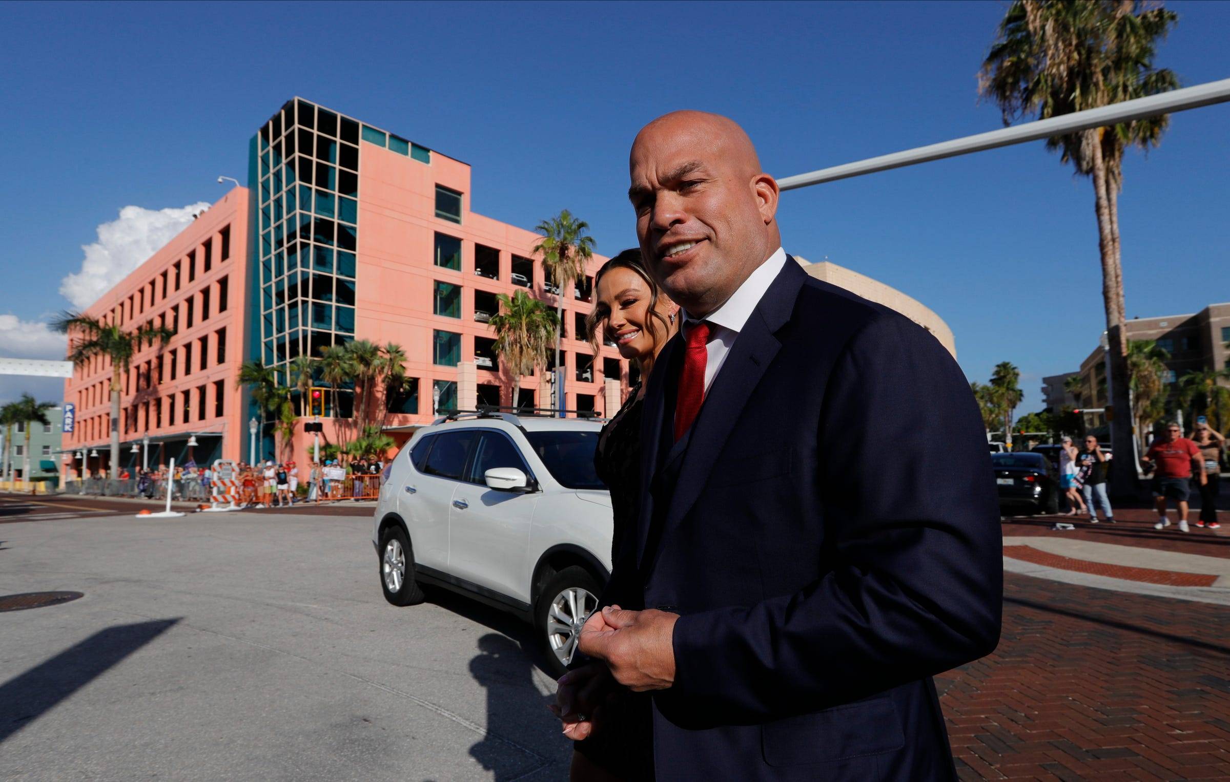 Syndication: The News-Press Former Ultimate Fighting Championship (UFC) light heavyweight champion Tito Ortiz arrives to Syndication: The News-Pres...