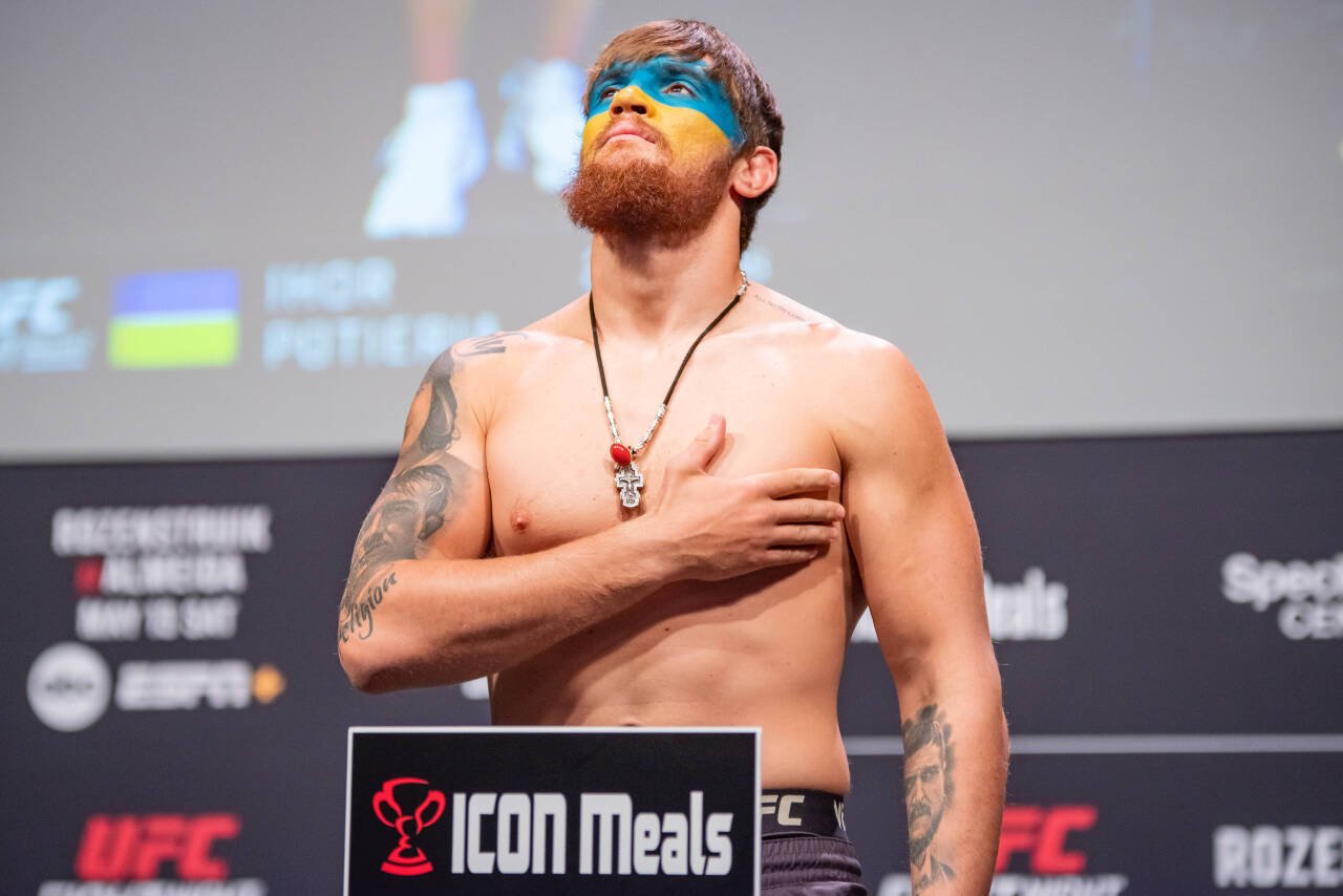 May 12, 2023, Charlotte, NC, North Carolina, USA: CHARLOTTE, NORTH CAROLINA - May 12: Ihor Potieria poses on the scales at ceremonial weigh ins ahe...