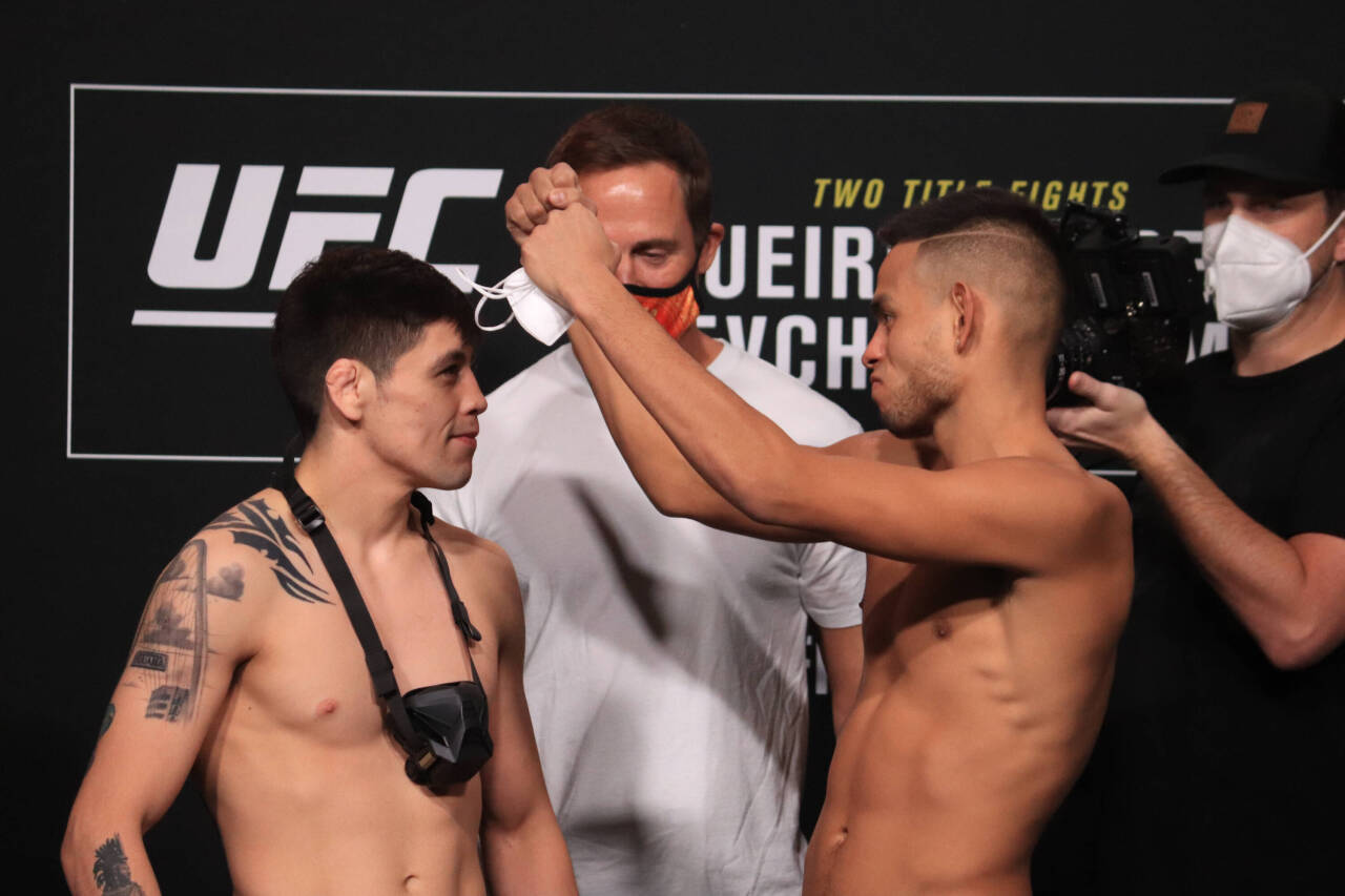 November 20, 2020, Las Vegas, Nevada, Las Vegas, NV, United States: LAS VEGAS, NV - NOVEMBER 20: Brandon Moreno and Brandon Royval face off during ...