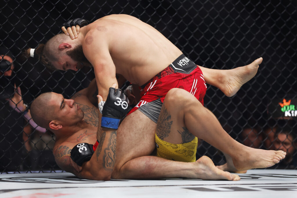 UFC 295: Prochazka v Pereira