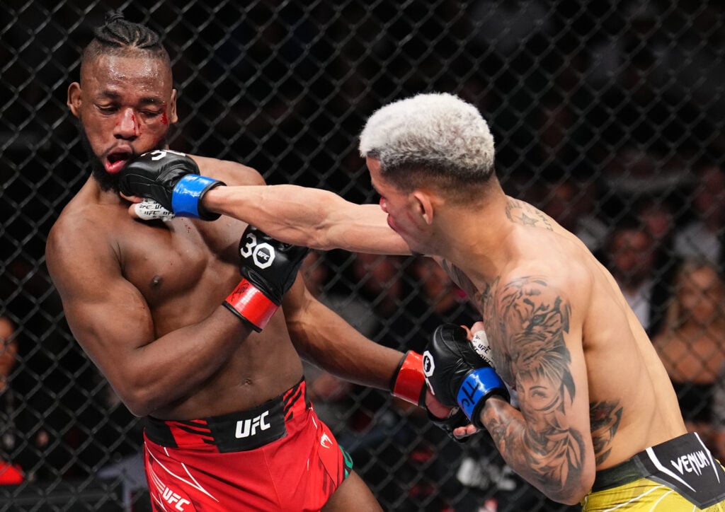 UFC 293: Kape v Dos Santos