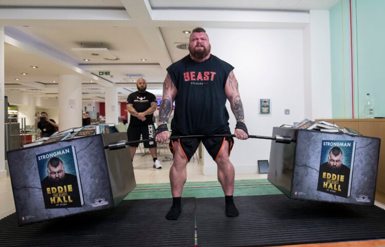 Eddie Hall, who was recently crowned the worlds strongest man, set a new World Record for the Silver Dollar Deadlift from 18Ó. Eddie lifted 90 ston...