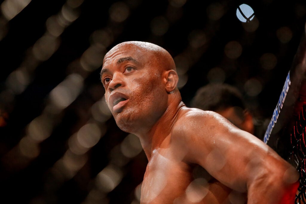 Anderson Silva prepares to face Jared Cannonier at UFC 237