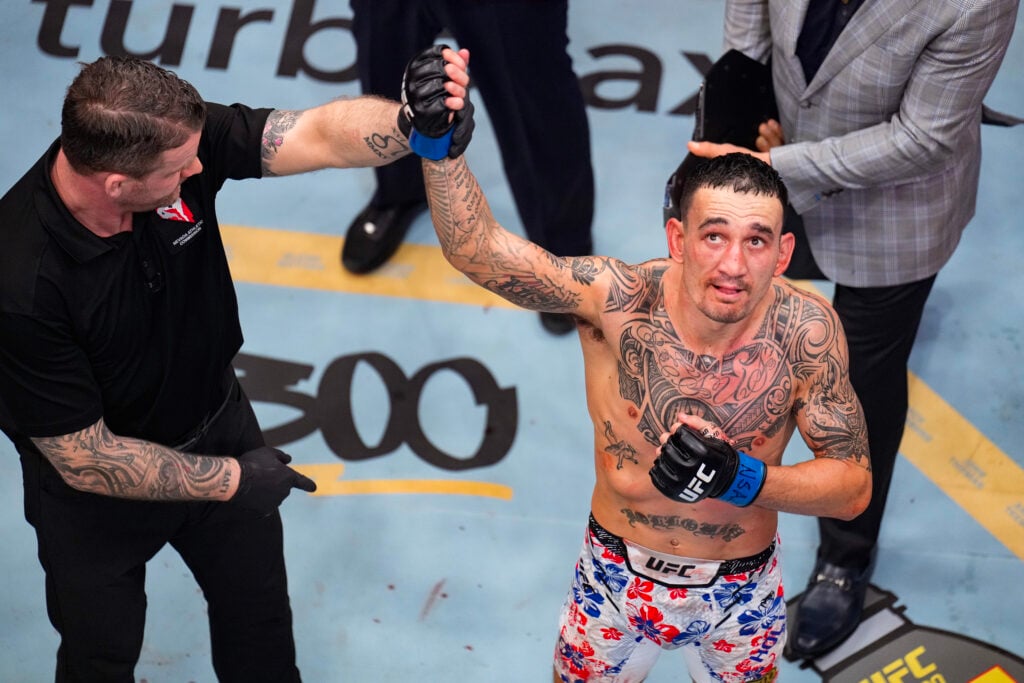 UFC 300: Gaethje v Holloway