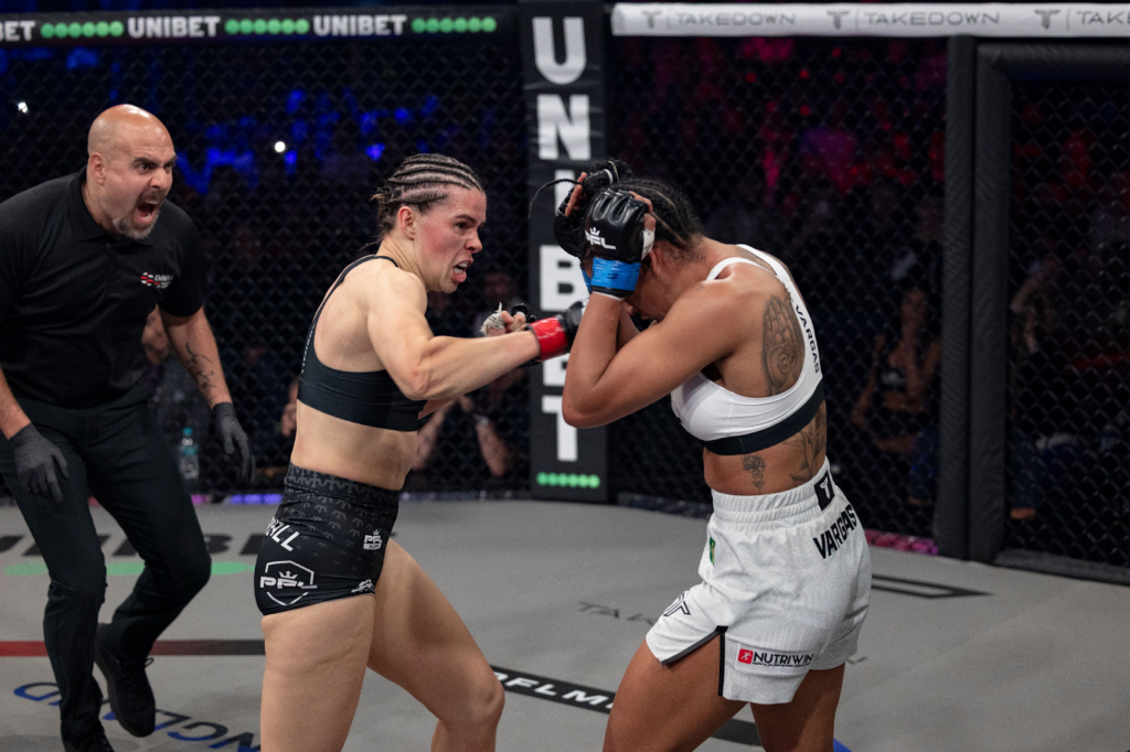 Savannah Marshall punches Mirela Vargas in her PFL MMA debut