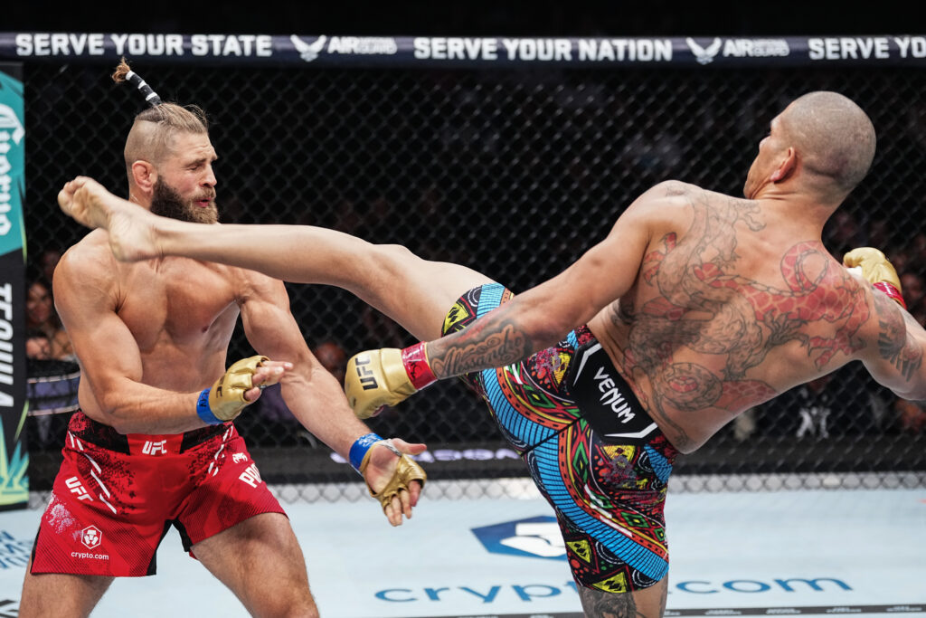 UFC 303: Pereira v Prochazka 2