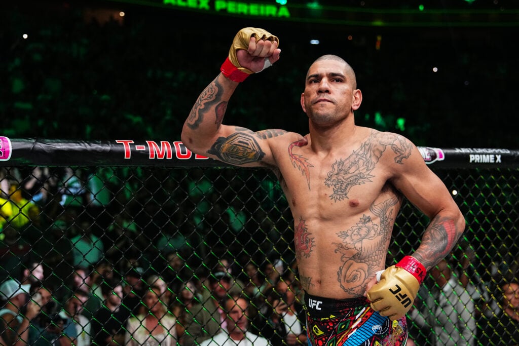 Alex Pereira in the cage ready for his UFC 303 rematch against Jiri Prochazka