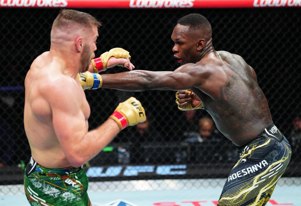 UFC 305: Du Plessis v Adesanya