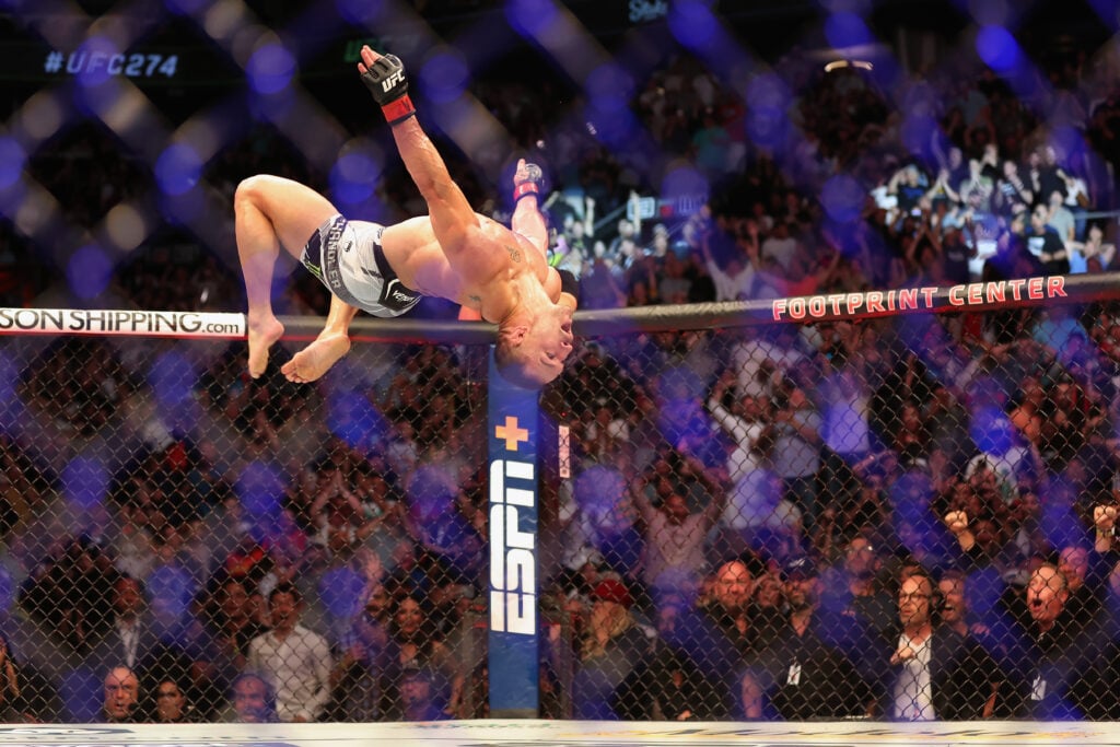UFC 274: Oliveira v Gaethje