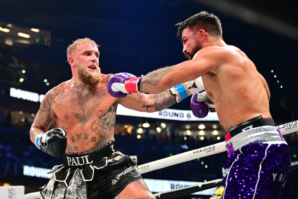 Jake Paul v Mike Perry