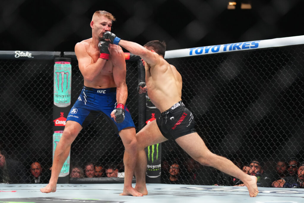 Alexander Hernandez punches Austin Hubbard at UFC 307