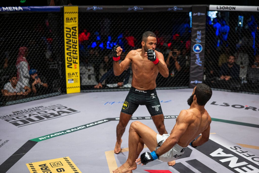 Abdullah Al Qahtani drops Abdelrahman Alhyasat in their PFL fight