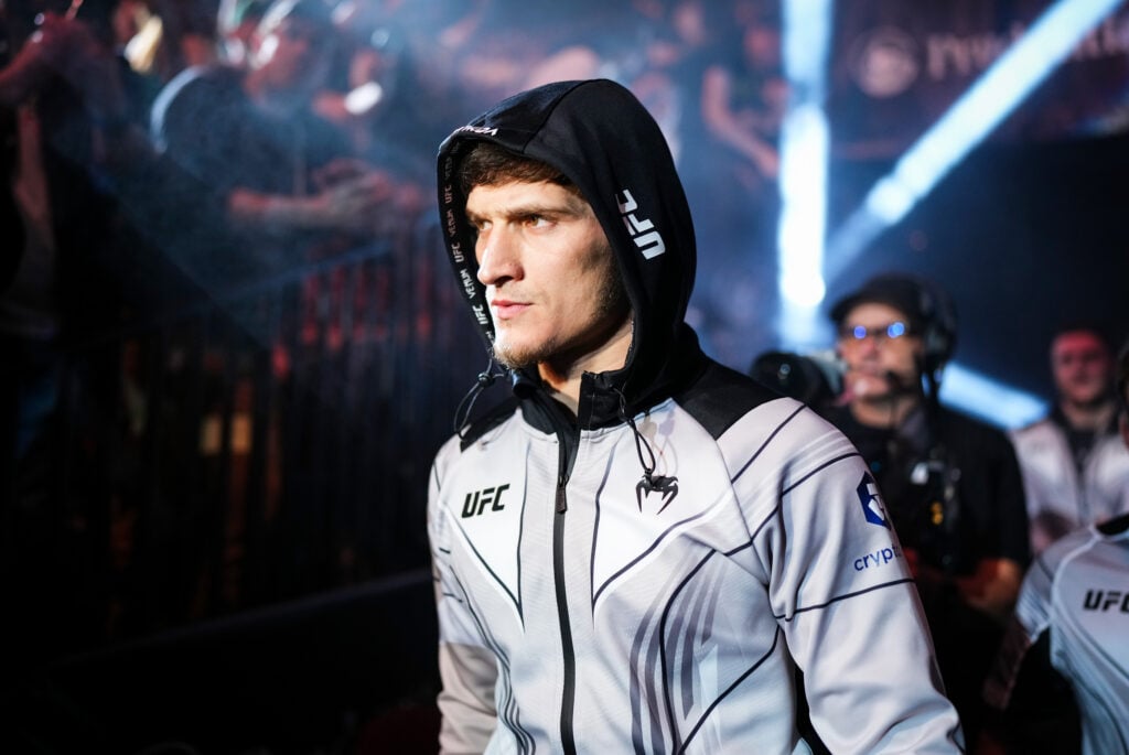 UFC 288: Evloev v Lopes
