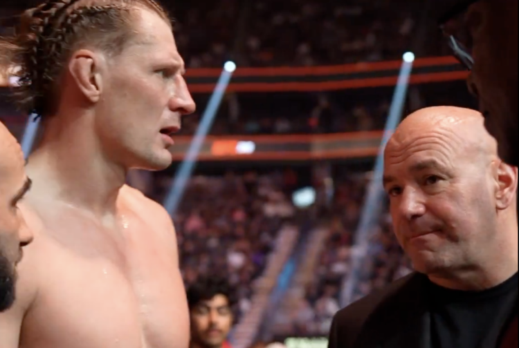 Alexander Volkov talks to Dana White