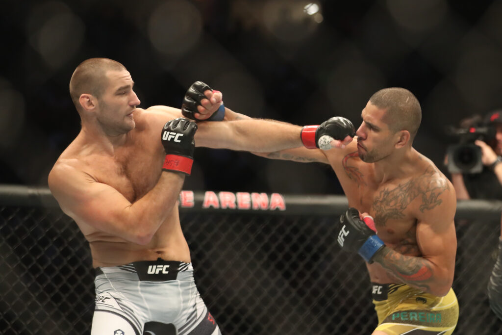 MMA: JUL 02 UFC 276