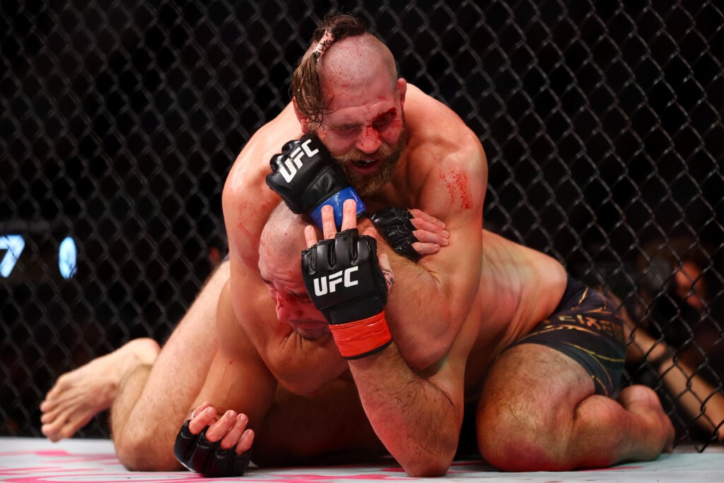 UFC 275: Teixeira v Prochazka