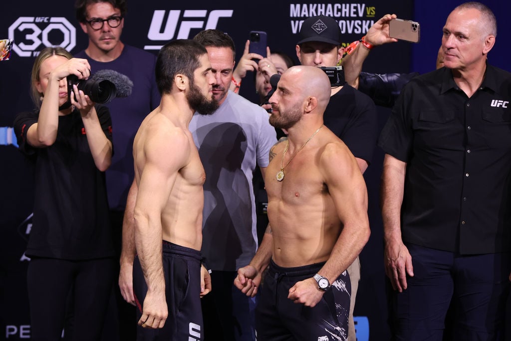UFC 284 Weigh-in