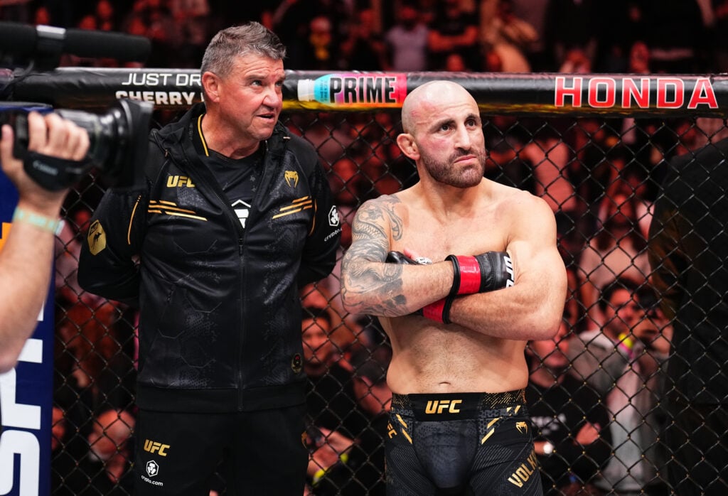 UFC 298: Volkanovski v Topuria