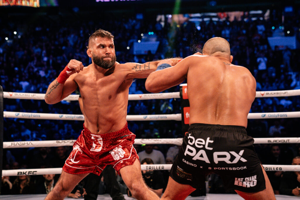 Jeremy Stephens (left) and Eddie Alvarez (right) during BKFC Knuckle Mania 5