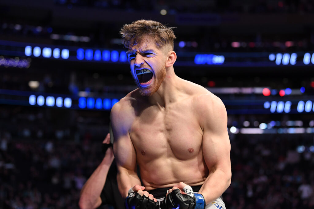 UFC 244: Tavares v Shahbazyan