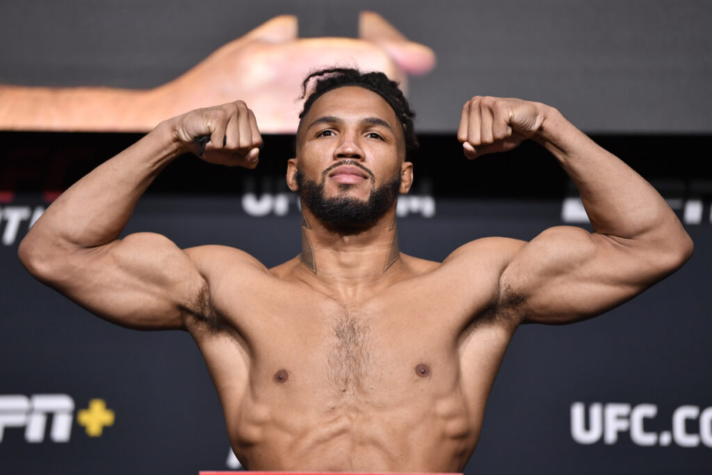 UFC Fight Night: Barboza v Chikadze Weigh-in