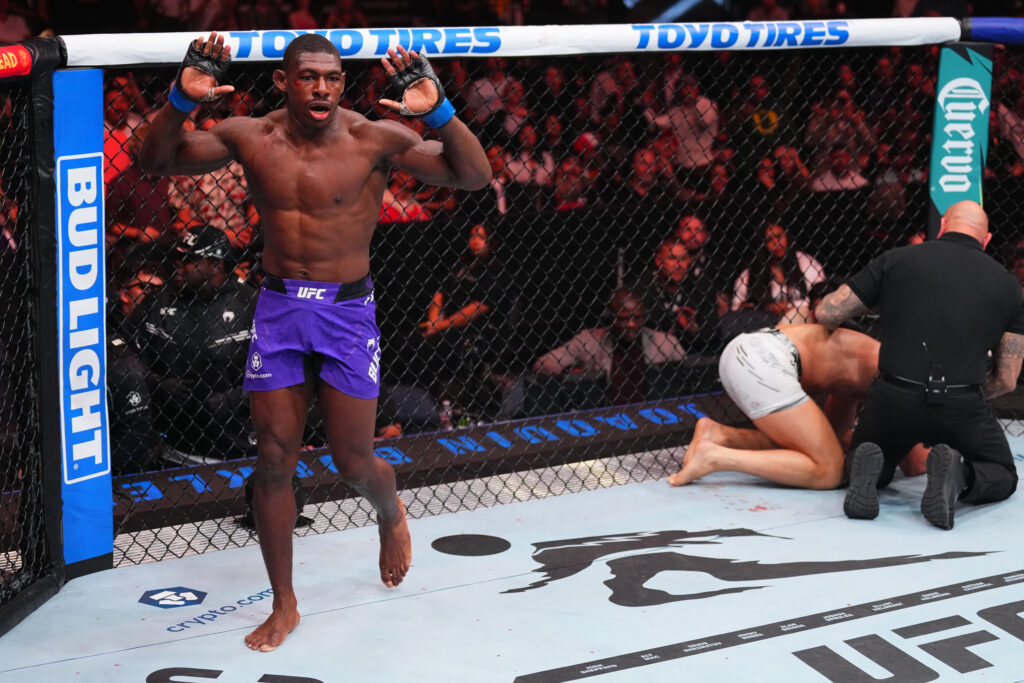 UFC 307: Thompson v Buckley