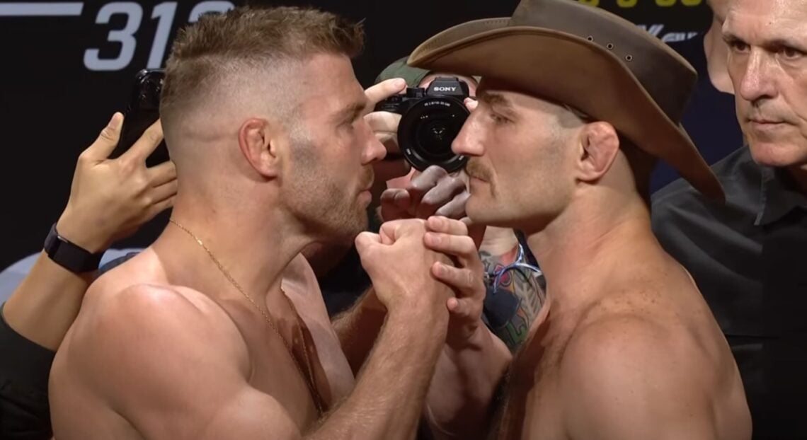 Image of Dricus du Plessis and Sean Strickland face-off