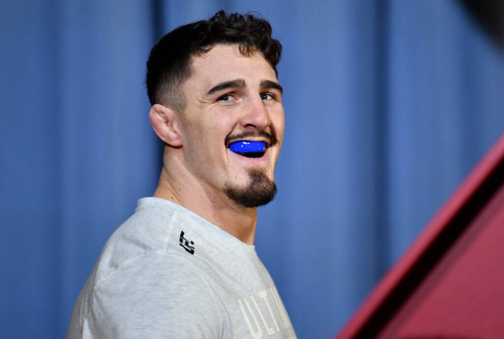 Tom Aspinall prepares to fight Andrei Arlovski at UFC London