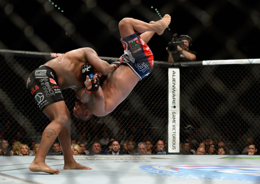 UFC 173: Cormier v Henderson