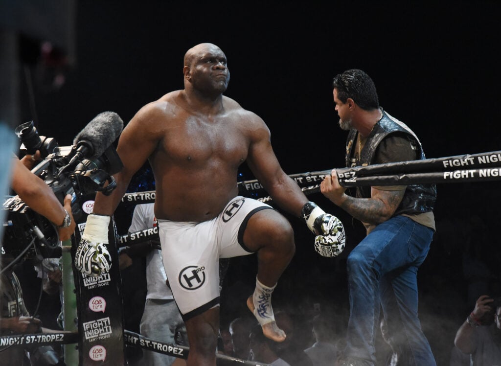 Bob Sapp prepares to compete at the Fight Night Gala in France